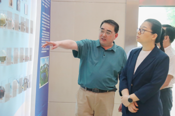 玉林市副市长范小花到广西银亿调研
