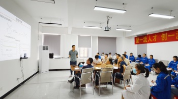 促交流 博未来——集团博士后走进新材料研究...